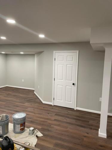 Light gray painted room